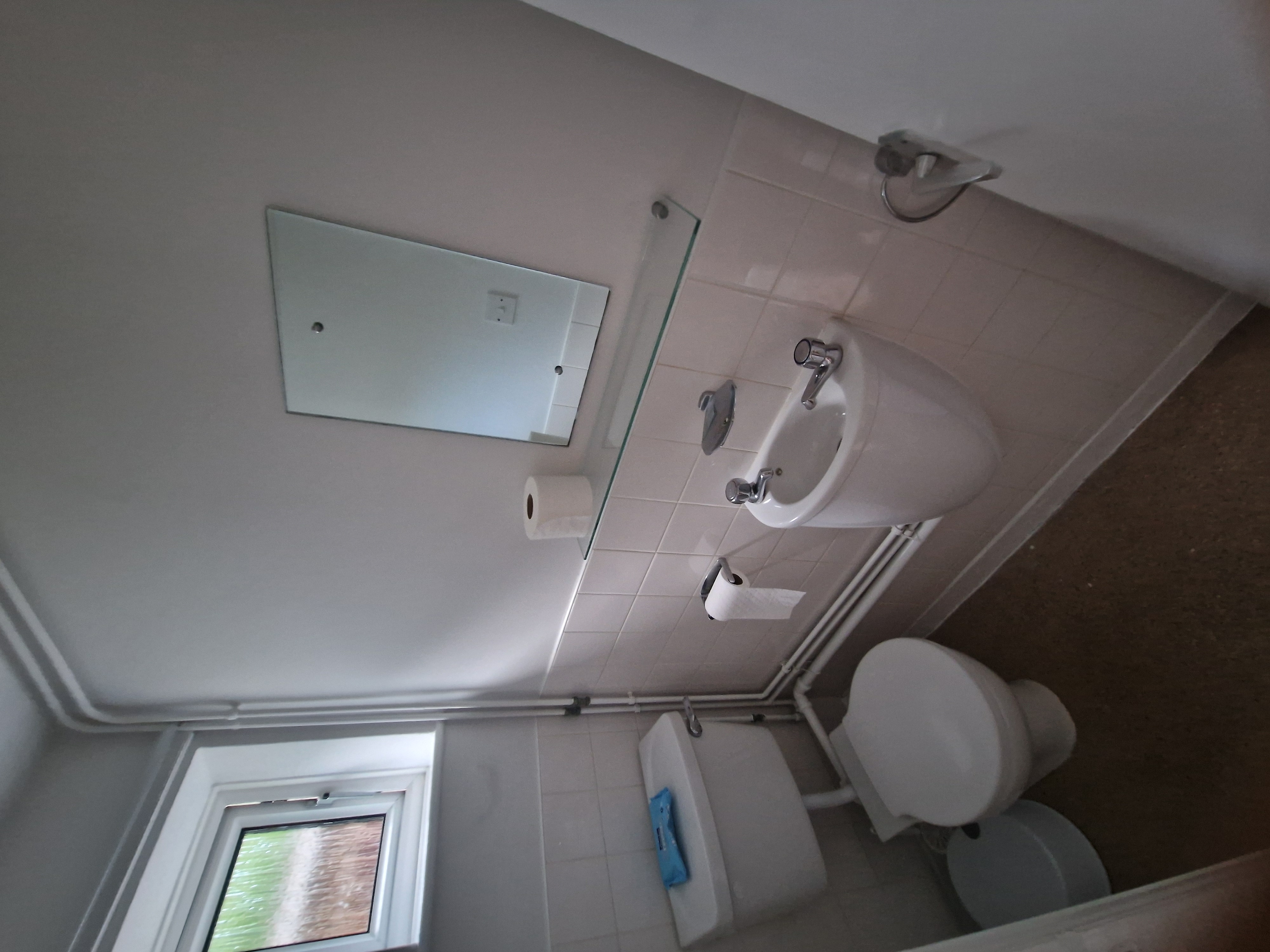Downstairs toilet at 40 Williams Road